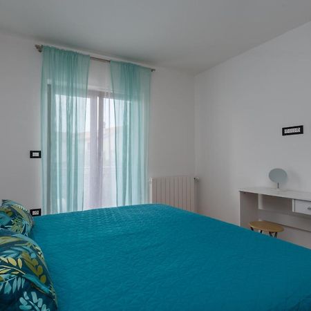 Es Residence 로비니 외부 사진
